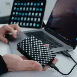 هارد اکسترنال ورباتیم مدل Store ‘n’ Go ظرفیت 2 ترابایت با رابط USB 3 - تصویر 4